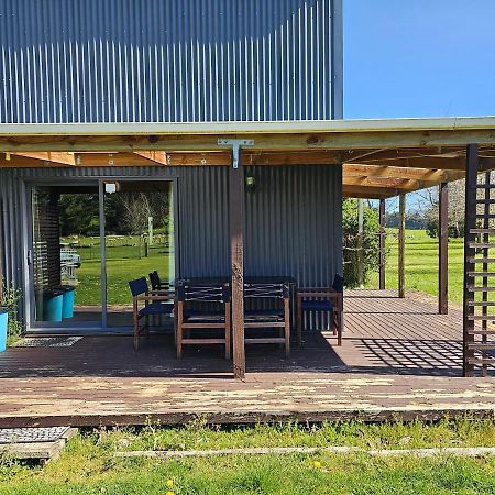 Te Anau Farm Cottage Екстериор снимка